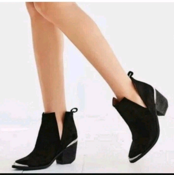 Jeffrey Campbell Black Ankle Booties - Picture 1 of 9